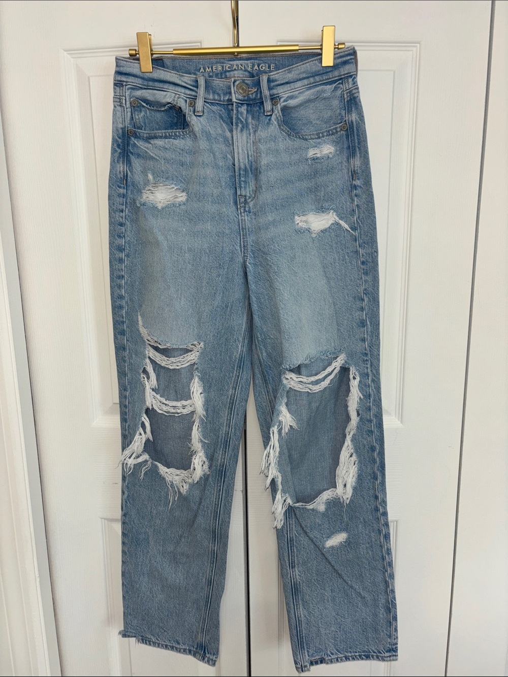 American Eagle Outfitters High-waist 90’s Boyfriend Straight Leg Jeans